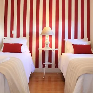 https://charming-duplex-principe-real.hotels-lisbon-portugal.com