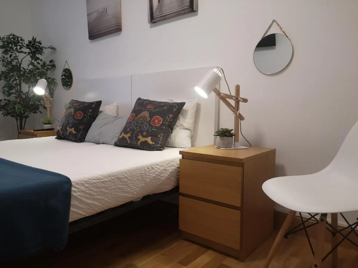 Daire Apartamento Amplio Y Central A Pie De Playa La Concha San Sebastián