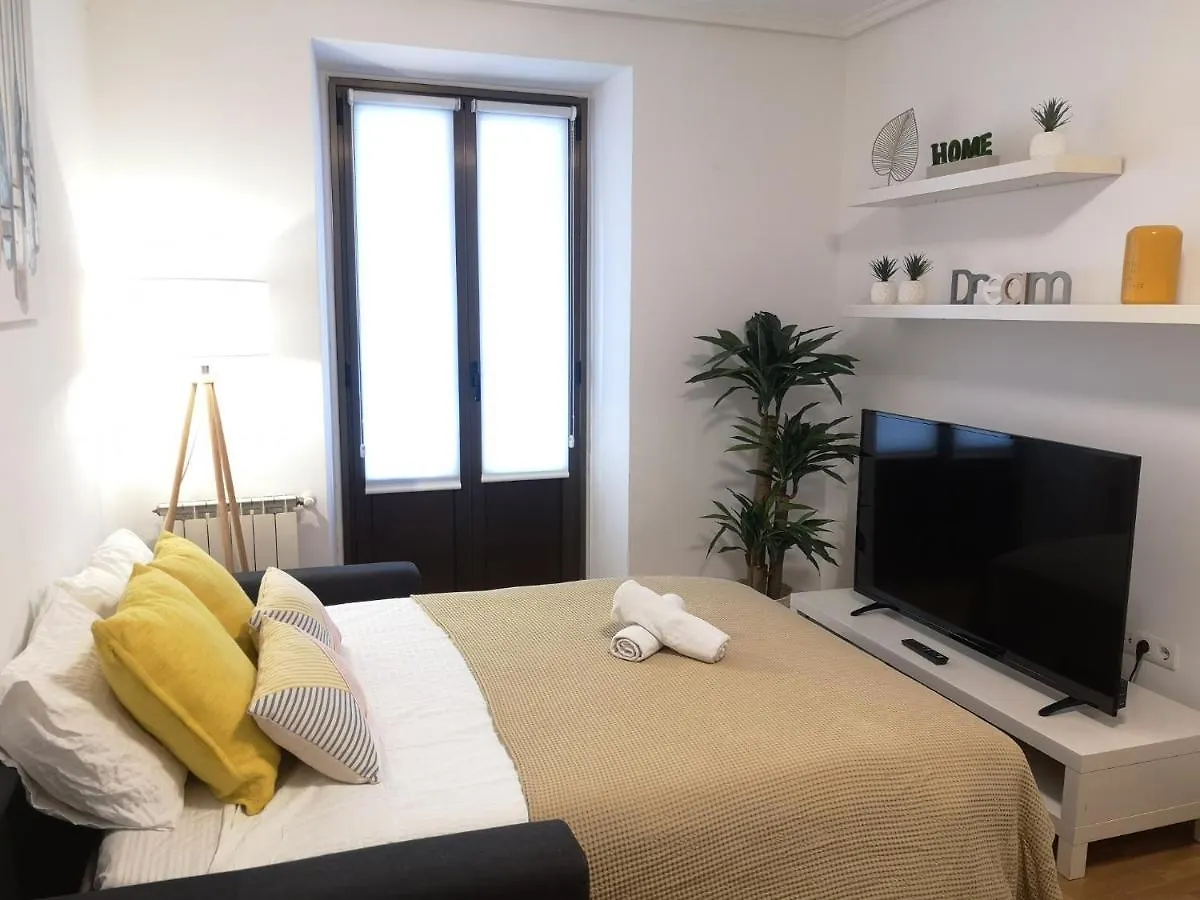 Apartamento Amplio Y Central A Pie De Playa La Concha San Sebastián 0*,  İspanya